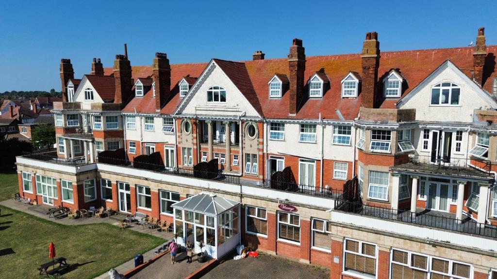 Aerial view of the hotel from the front